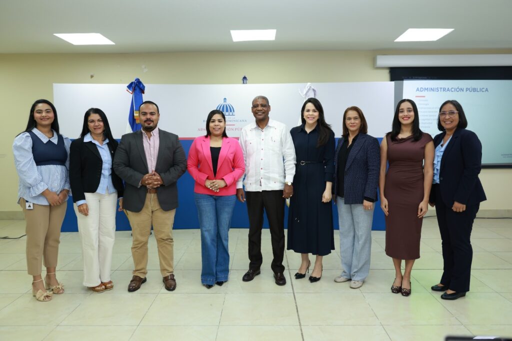 Inicia segunda edición del Curso Especializado en Administración Pública para periodistas y comunicadores | 3 | Inicia segunda edición del Curso Especializado en Administración Pública para periodistas y comunicadores - Noticias de hoy en República Dominicana | De Último Minuto
