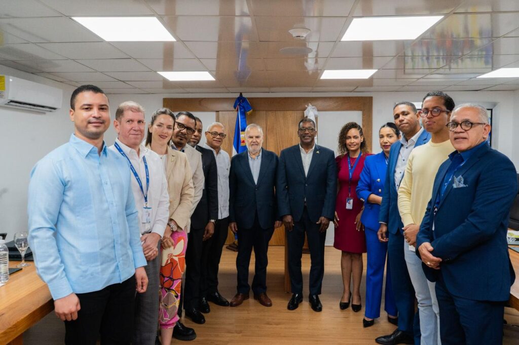 IDOPPRIL y SISALRIL fortalecen alianza para mejorar servicios dirigidos a trabajadores | 2 | IDOPPRIL y SISALRIL fortalecen alianza para mejorar servicios dirigidos a trabajadores - Noticias de hoy en República Dominicana | De Último Minuto