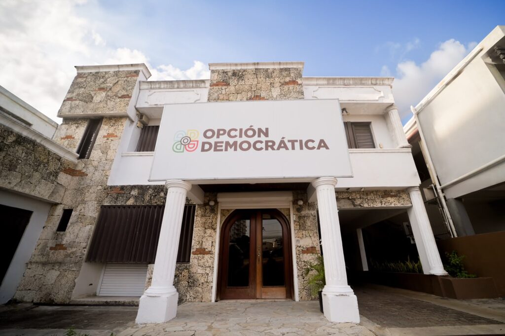 Opción Democrática volverá a protestar este miércoles para exigir rebaja en los combustibles - Noticias de hoy en República Dominicana | De Último Minuto