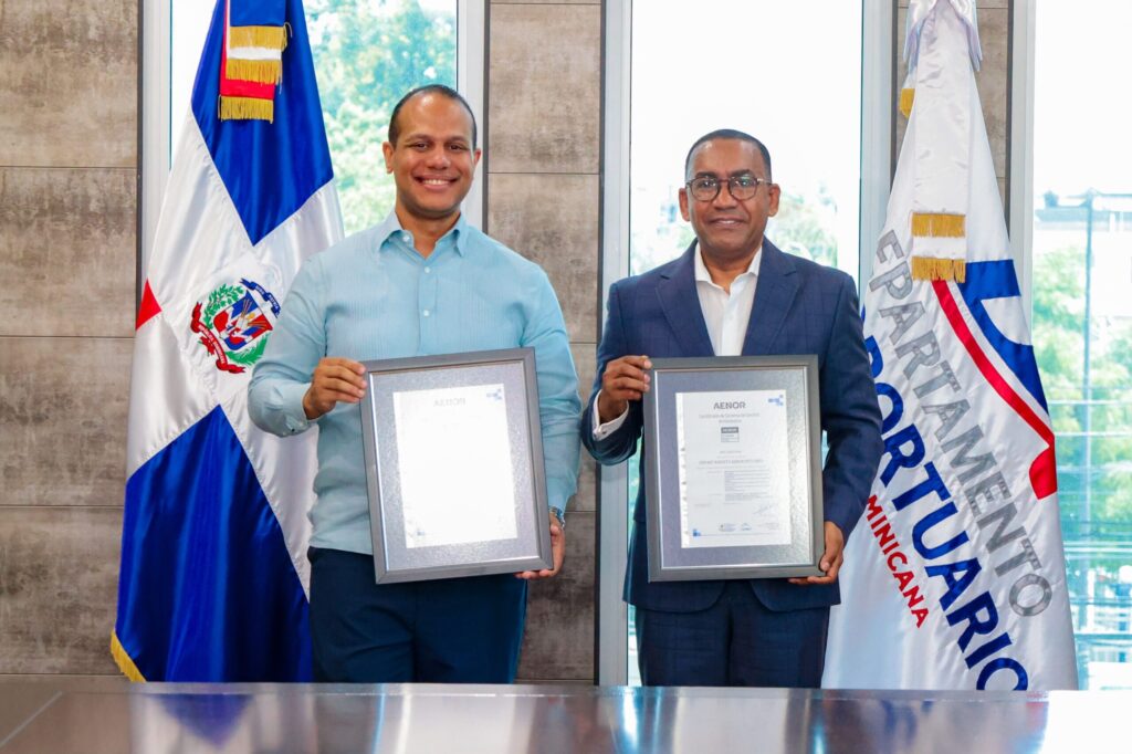 Departamento Aeroportuario recibe doble recertificaciones en normas de calidad ISO 9001 e ISO 37001 | 2 | Departamento Aeroportuario recibe doble recertificaciones en normas de calidad ISO 9001 e ISO 37001 - Noticias de hoy en República Dominicana | De Último Minuto