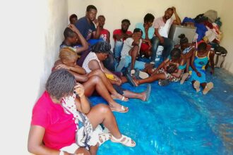 Ejército detiene a 25 haitianos indocumentados en operativos en Montecristi y Santiago