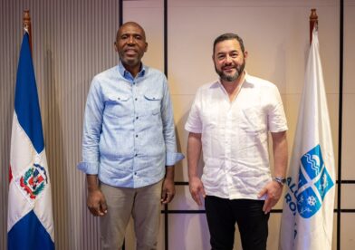 Alcalde Eduardo Kery recibe en su despacho a Jimmy Morales, ex-presidente de Guatemala