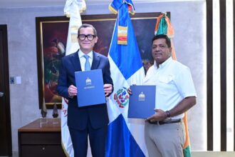 Ministerio de Trabajo y Alcaldía de Los Alcarrizos firman conveniopara construir nueva oficina de empleo en SDO