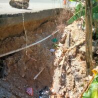 Alertan sobre socavón en carretera principal de Samaná