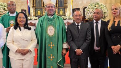 INAVI conmemora 65 aniversario destacando avances en transparencia, modernización y servicios sociales