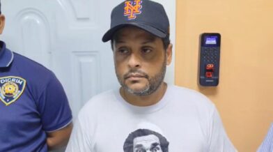 Acusado de abusar sexualmente una menor de 13 años en Santiago se entrega y admite "un error", pero niega ser un violador