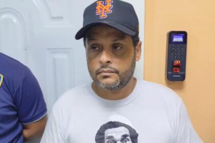 Acusado de abusar sexualmente una menor de 13 años en Santiago se entrega y admite "un error", pero niega ser un violador