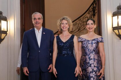 Abinader participa en la Fiesta Nacional de Francia y reafirma lazos bilaterales