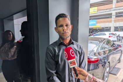 Padre denuncia que lleva más de un mes sin ver a su hija y solicita intervención de las autoridades