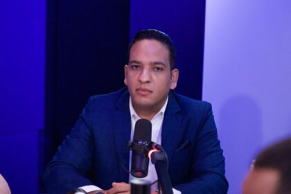 Hansel García elogia a Ariel Santana y lo define como una de las mentes más cultas de la comunicación dominicana