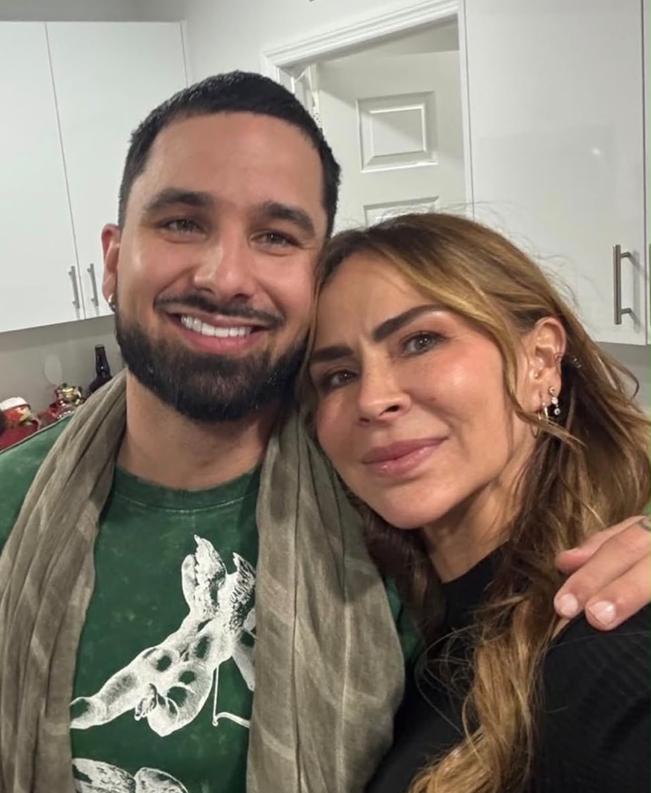 Actriz Aylín Mujica: “Hoy mi corazón está devastado por la partida de mi hijo Mauro”
