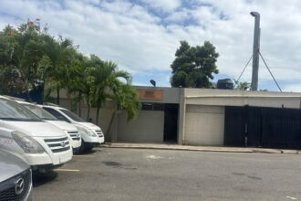 Restos de niña asesinada en Manoguayabo permanecen en el Inacif; familiares evitan ofrecer declaraciones