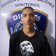 Policía ocupa presunta cocaína en Montecristi y captura presunto autor del robo de una motocicleta en Valverde
