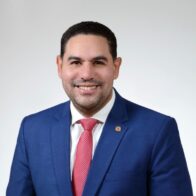 Víctor Torres gana fuerza como candidato a presidir el CODIA en Santo Domingo