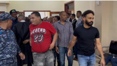 Tribunal de Monte Plata aplaza coerción contra imputados por asalto a camión de valores