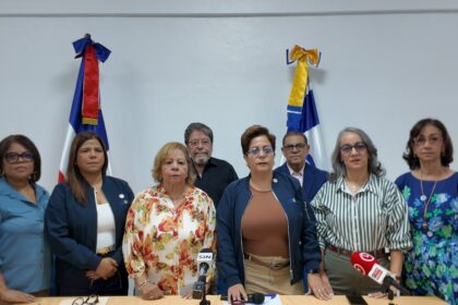 Colegio de Odontólogos solicita intervención de Abinader para atender demandas del sector