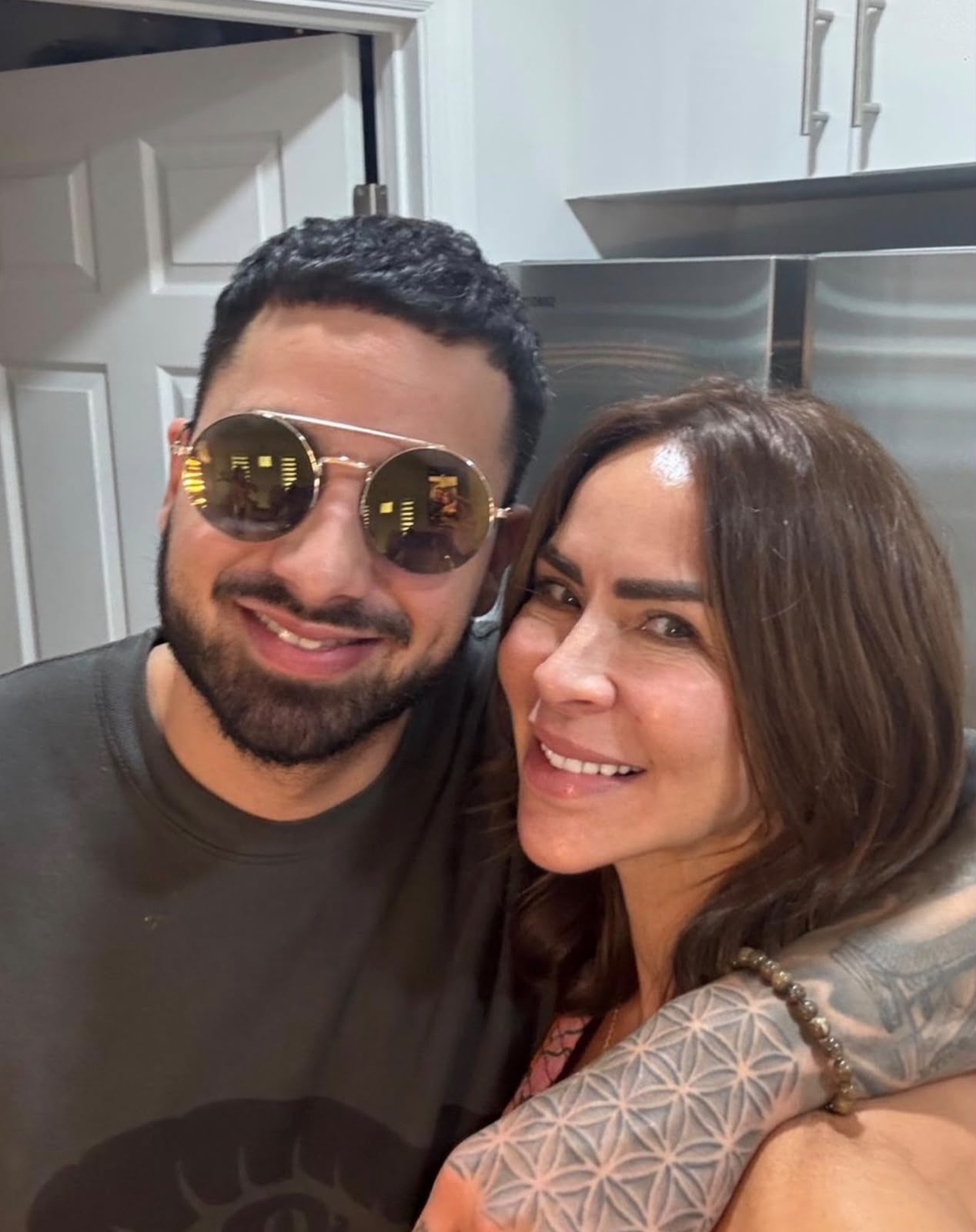Aylín Mujica genera controversia en redes sociales tras entrevista sobre la muerte de su hijo