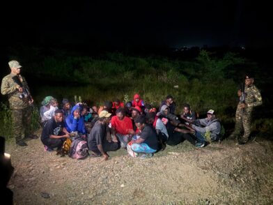 Ejército detiene a 28 haitianos indocumentados durante operativo en Dajabón