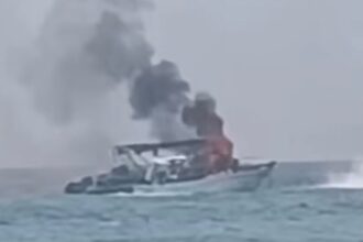 Catamarán turístico se incendia durante recorrido en Bayahíbe