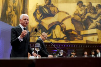 Ricardo de los Santos destaca aprobación de 416 iniciativas y avances institucionales durante su gestión en el Senado