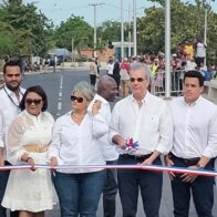 Con inversión de RD$67 millones, Mitur entrega renovada playa El Faro en San Pedro de Macorís