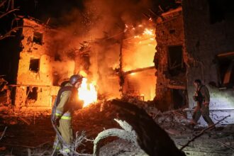 Cayeron en junio los ataques de Rusia con drones y misiles sobre Ucrania tras una escalada sostenida