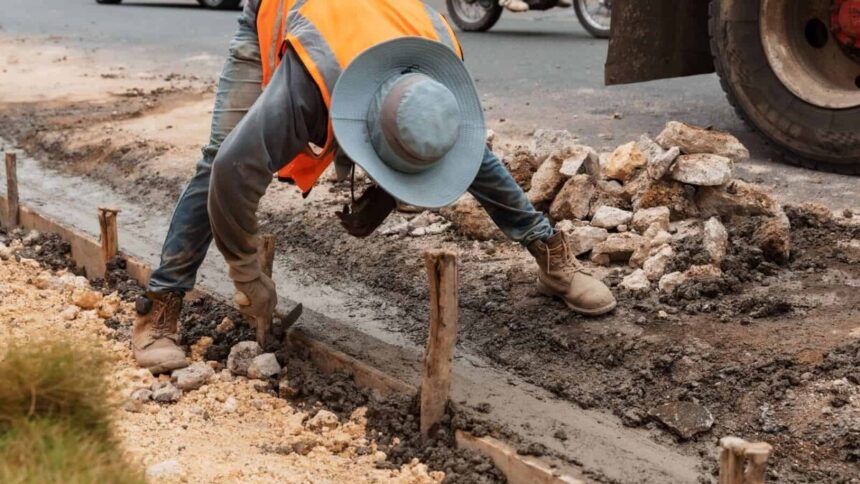 Ayuntamiento de Las Terrenas aclara suspensión de licitación para aceras y contenes