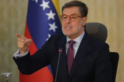 Corea del Norte felicita al nuevo canciller venezolano y traslada su deseo de desarrollar lazos