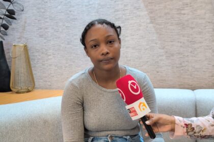 Joven solicita ayuda para obtener su acta de nacimiento tras 10 años de espera