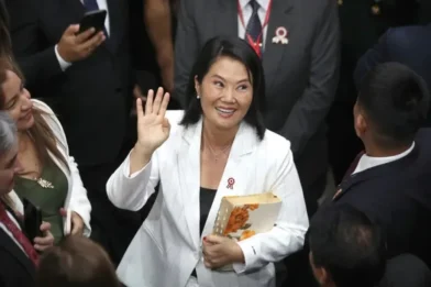 Fujimori asegura que “ningún derecho laboral será recortado” en Perú durante su gobierno