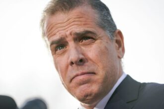 Hijo del expresidente Joe Biden gana demanda por difamación; recibirá 1.7 millones de dólares