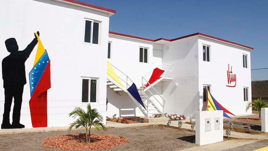 Venezuela esboza un plan de vivienda tras sismos y promete dar 200 casas la próxima semana