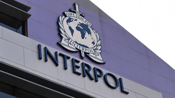 Operativo internacional deja más de 5,800 detenidos por estafas y lavado de dinero