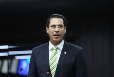 Diputado Félix Michel vincula cacerolazos con inconformidad por situación económica y social