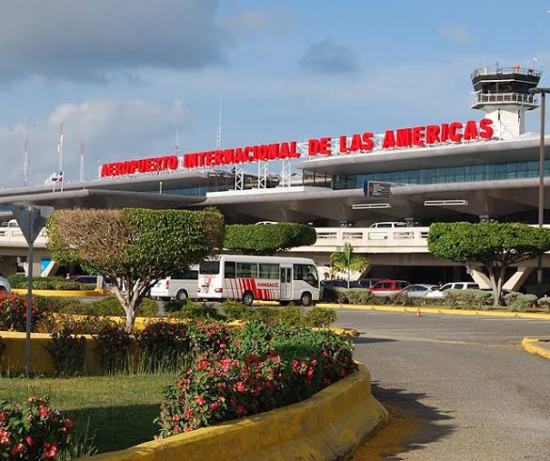Mal tiempo en Nueva York provoca cancelaciones y retrasos de vuelos hacia República Dominicana