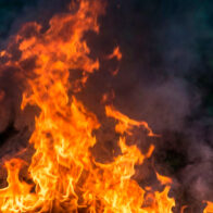 Incendio destruye parte de histórica iglesia en Nueva Jersey; investigan si un rayo originó el fuego