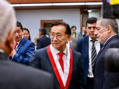 Juicio contra el presidente interino de Perú continuará una vez que culmine su mandato