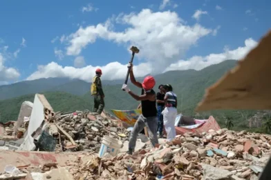 El Gobierno venezolano y la ONU apuestan por casas prefabricadas para los afectados por los terremotos