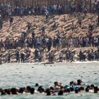 Gobierno español asegura que han vuelto 70.000 de las 72.000 personas que llegaron a Ceuta