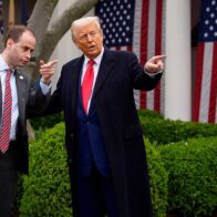 Trump designa a secretario personal de la Casa Blanca como su nuevo asistente