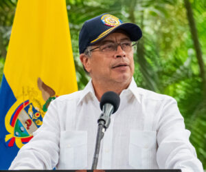 ¿Podrá Petro salir de Colombia? Esta es la decisiva resolución del Senado
