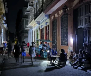 Cuba prevé un domingo de largos apagones que dejarán sin corriente hasta un 70 % del país