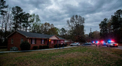 Autoridades investigan tiroteo entre familiares que dejó tres fallecidos en Carolina del Norte