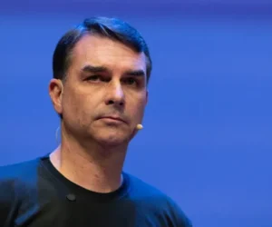 La Justicia de Brasil resuelve las trabas que impedían el registro de la candidatura de Flávio Bolsonaro