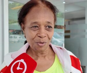 Madres destacan la importancia de la lactancia materna durante recorrido en las calles