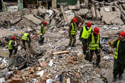 Colombia declara “desastre nacional” tras terremoto de magnitud 7,4 que deja 71 muertos