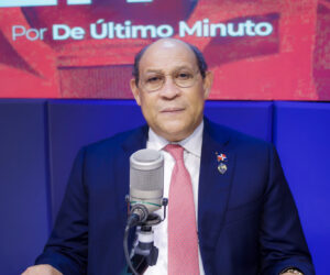 Ministro Rafael Santos Badía: “La educación dominicana está atrapada en el siglo XIX”