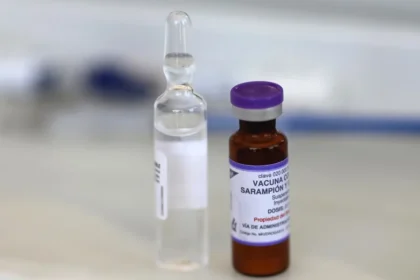 Alerta sanitaria para reforzar la vacunación por el brote de sarampión en América
