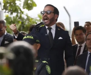 De la Espriella se compromete a salvaguardar «libertad periodística» durante su Gobierno