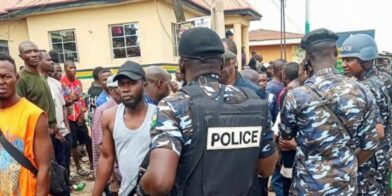 Dos agentes de seguridad mueren y 70 civiles son secuestrados en el noroeste de Nigeria